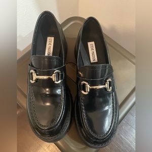 Steve Madden Lando Black Leather Loafer